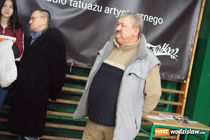 Zdjęcie w galerii na portalu naszwodzislaw.com: Boxing Day w Wodzisławiu Śląskim. Walczą i pomagają  wiadomości z regionu