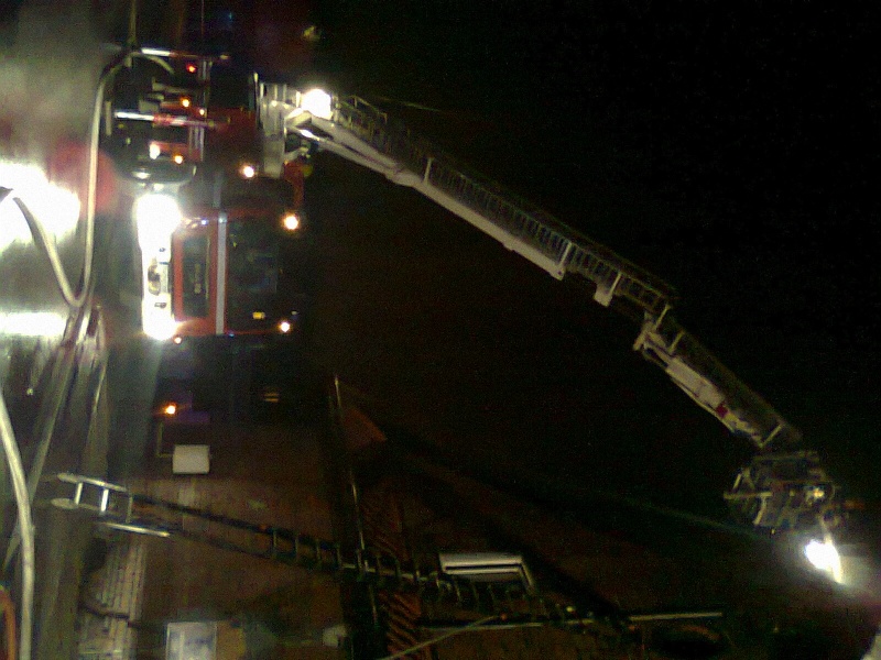 Zdjęcie w galerii na portalu naszwodzislaw.com: Groźny pożar w Radlinie wiadomości z regionu