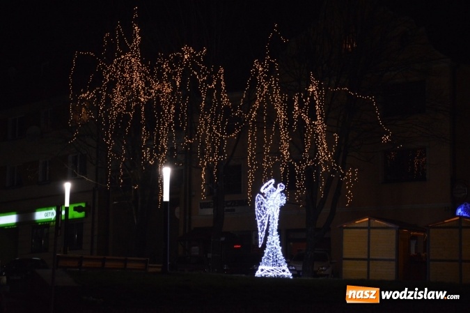Zdjęcie w galerii na portalu naszwodzislaw.com: Pierwszy dzień Jarmarku Bożonarodzeniowego w Pszowie za nami wiadomości z regionu