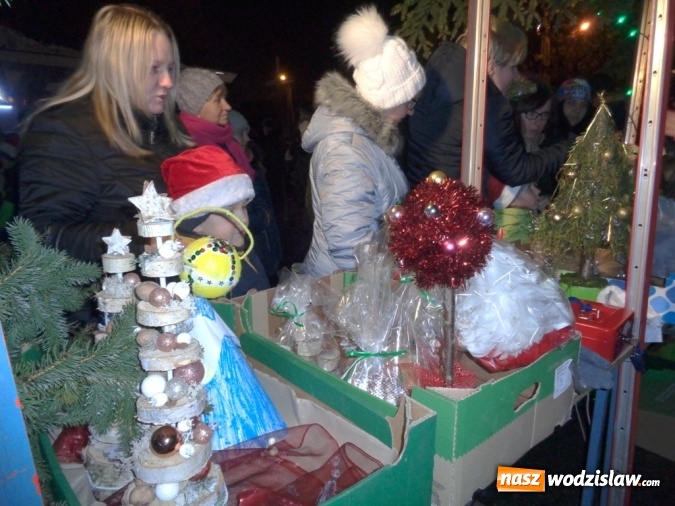 Zdjęcie w galerii na portalu naszwodzislaw.com: Mikołaj zawitał do ZSP numer 5  wiadomości z regionu