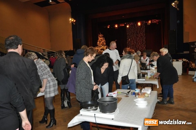 Zdjęcie w galerii na portalu naszwodzislaw.com:  Burmistrz Pszowa gotowała w Miejskim Ośrodku Kultury  wiadomości z regionu