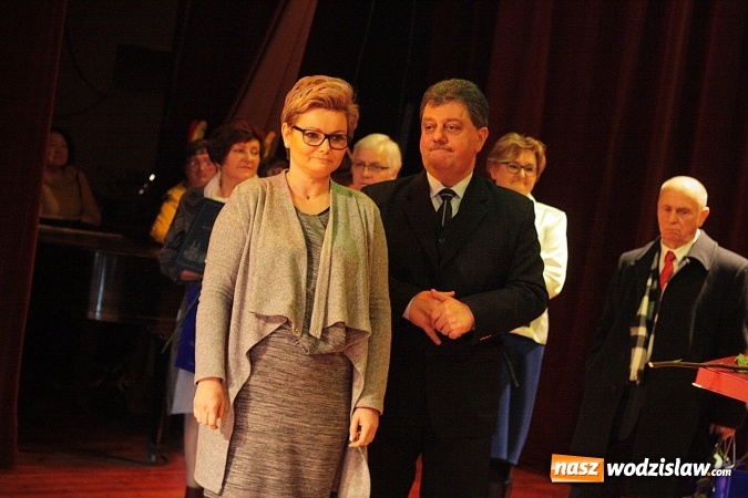 Zdjęcie w galerii na portalu naszwodzislaw.com: Oddają siebie dla innych. W Pszowie wyróżniono czterech wolontariuszy wiadomości z regionu