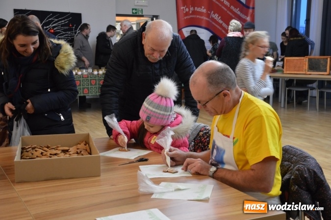 Zdjęcie w galerii na portalu naszwodzislaw.com: Kolejna edycja Jarmarku Pszczelego w Gorzycach  wiadomości z regionu