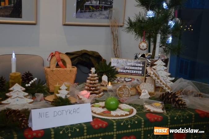 Zdjęcie w galerii na portalu naszwodzislaw.com: Kolejna edycja Jarmarku Pszczelego w Gorzycach  wiadomości z regionu