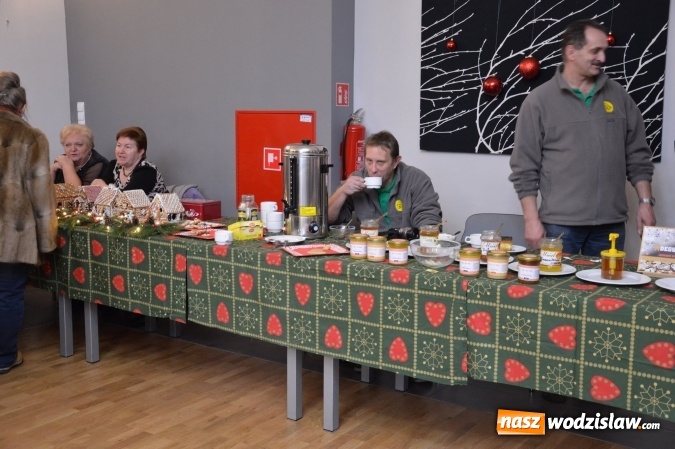 Zdjęcie w galerii na portalu naszwodzislaw.com: Kolejna edycja Jarmarku Pszczelego w Gorzycach  wiadomości z regionu