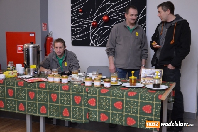 Zdjęcie w galerii na portalu naszwodzislaw.com: Kolejna edycja Jarmarku Pszczelego w Gorzycach  wiadomości z regionu