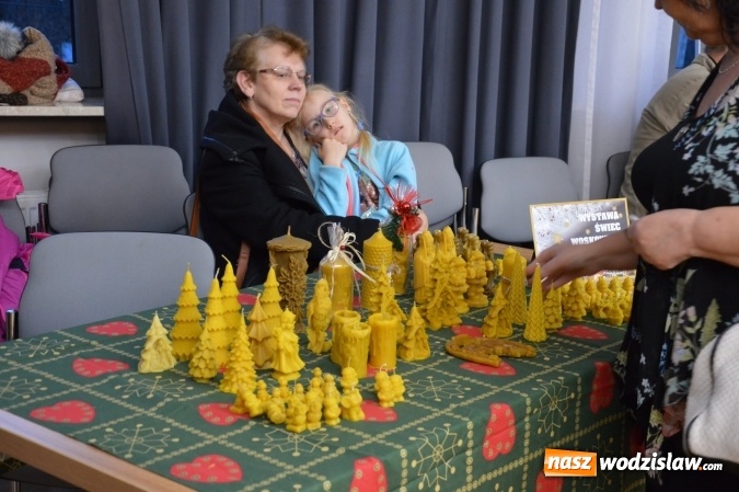 Zdjęcie w galerii na portalu naszwodzislaw.com: Kolejna edycja Jarmarku Pszczelego w Gorzycach  wiadomości z regionu