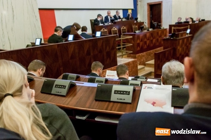Zdjęcie w galerii na portalu naszwodzislaw.com: Wojewódzka Rada Dialogu Społecznego w Katowicach ponownie pochyliła się nad rządowym Programem dla Śląska  wiadomości z regionu