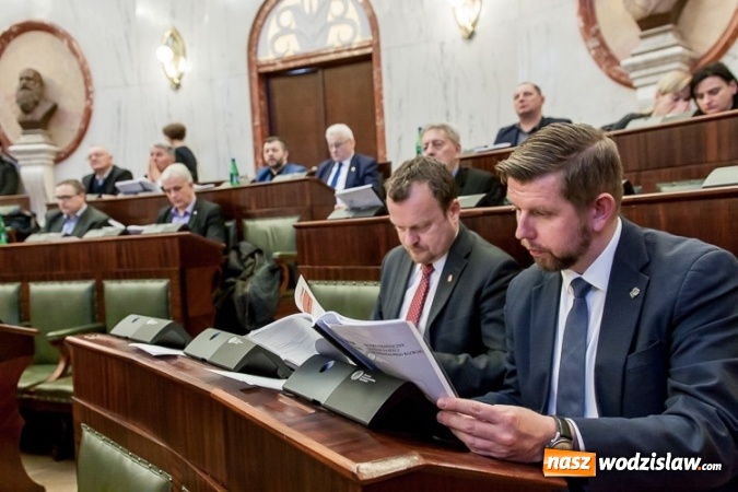 Zdjęcie w galerii na portalu naszwodzislaw.com: Wojewódzka Rada Dialogu Społecznego w Katowicach ponownie pochyliła się nad rządowym Programem dla Śląska  wiadomości z regionu