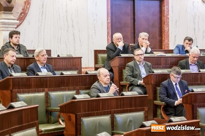 Zdjęcie w galerii na portalu naszwodzislaw.com: Wojewódzka Rada Dialogu Społecznego w Katowicach ponownie pochyliła się nad rządowym Programem dla Śląska  wiadomości z regionu