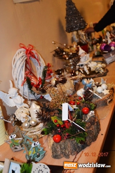 Zdjęcie w galerii na portalu naszwodzislaw.com: W świątecznym klimacie w Zespole Szkolno-Przedszkolnym nr 4 wiadomości z regionu