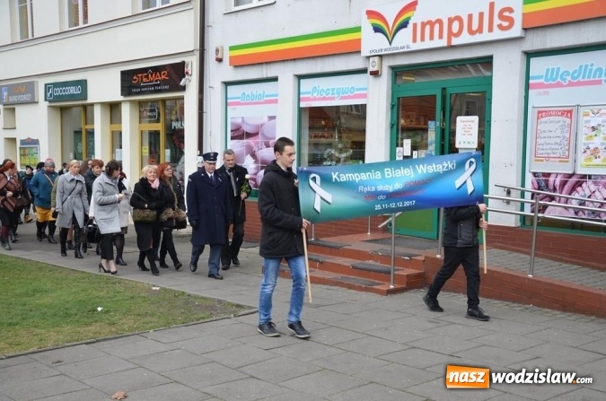 Zdjęcie w galerii na portalu naszwodzislaw.com: Marsz przeciw przemocy. Przeszli ulicami miasta wiadomości z regionu