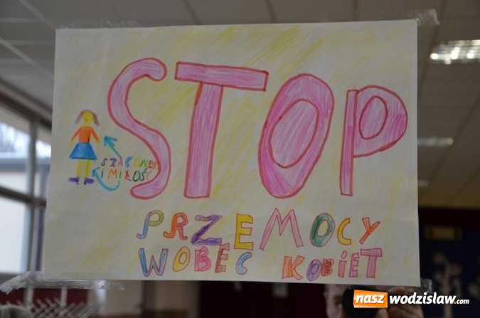 Zdjęcie w galerii na portalu naszwodzislaw.com: Marsz przeciw przemocy. Przeszli ulicami miasta wiadomości z regionu