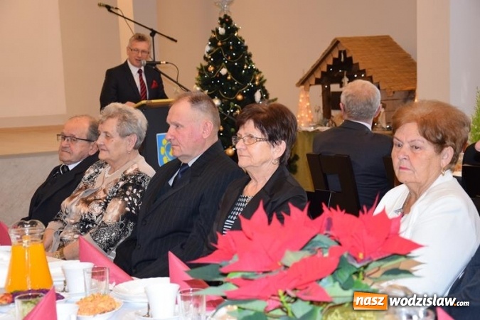 Zdjęcie w galerii na portalu naszwodzislaw.com: Złote i Diamentowe Gody w Gminnym Ośrodku Kultury i Rekreacji w Mszanie wiadomości z regionu