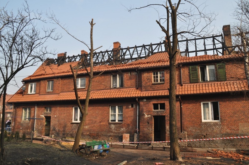 Zdjęcie w galerii na portalu naszwodzislaw.com: Dzień po pożarze wiadomości z regionu