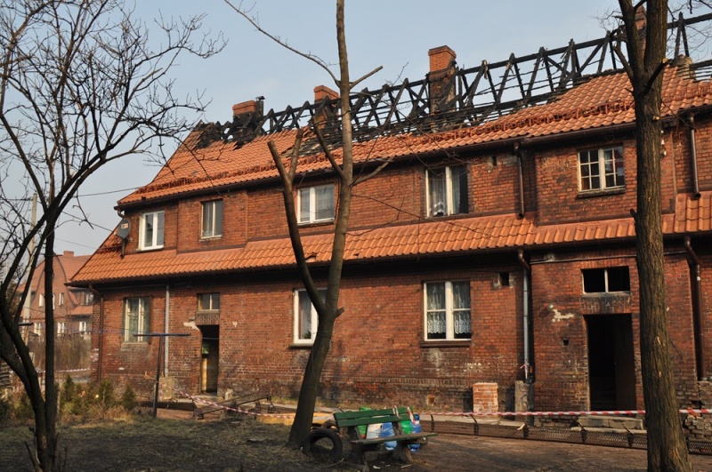 Zdjęcie w galerii na portalu naszwodzislaw.com: Dzień po pożarze wiadomości z regionu