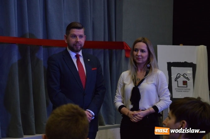Zdjęcie w galerii na portalu naszwodzislaw.com: Piękne Anioły znów pomagały w Wodzisławiu wiadomości z regionu