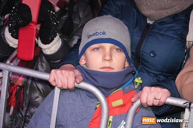 Zdjęcie w galerii na portalu naszwodzislaw.com: Feel na Wodzisławskim Jarmarku Bożonarodzeniowym. ZDJĘCIA  wiadomości z regionu