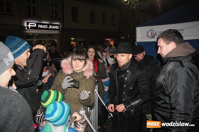 Zdjęcie w galerii na portalu naszwodzislaw.com: Feel na Wodzisławskim Jarmarku Bożonarodzeniowym. ZDJĘCIA  wiadomości z regionu