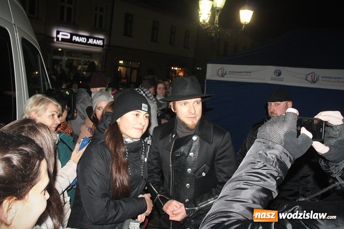 Zdjęcie w galerii na portalu naszwodzislaw.com: Feel na Wodzisławskim Jarmarku Bożonarodzeniowym. ZDJĘCIA  wiadomości z regionu