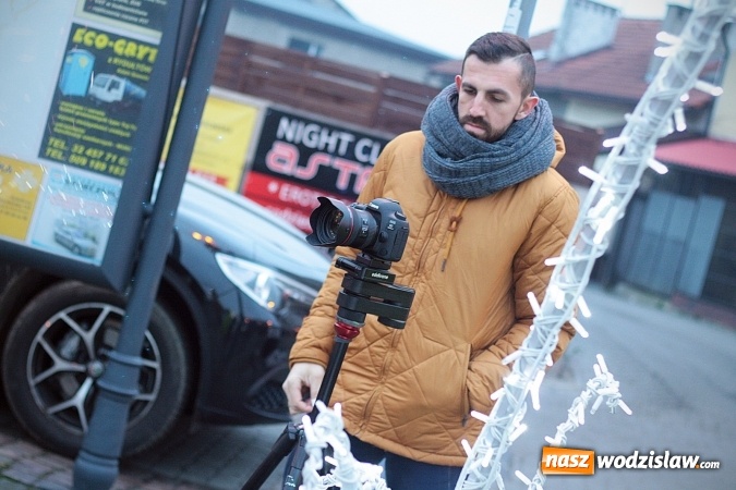 Zdjęcie w galerii na portalu naszwodzislaw.com: Szkoła z Rydułtów ze świątecznym utworem. Premiera jeszcze przed świętami!  wiadomości z regionu