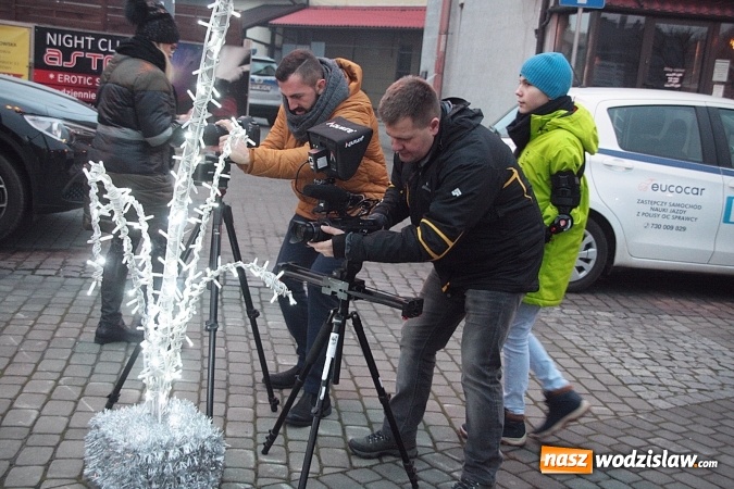 Zdjęcie w galerii na portalu naszwodzislaw.com: Szkoła z Rydułtów ze świątecznym utworem. Premiera jeszcze przed świętami!  wiadomości z regionu