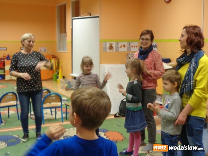 Zdjęcie w galerii na portalu naszwodzislaw.com: Nasze ekologiczne przedszkole – warsztaty z rodzicami w wodzisławskiej 18  wiadomości z regionu