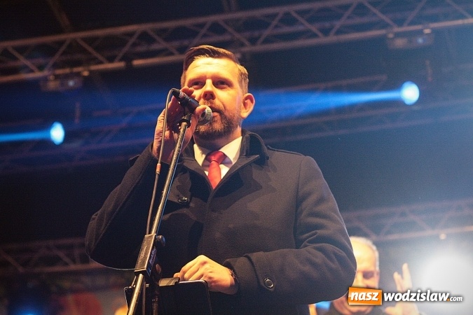 Zdjęcie w galerii na portalu naszwodzislaw.com: Mieszkańcy i władza przy świątecznym stole. Za nami Miejska Wigilia  wiadomości z regionu