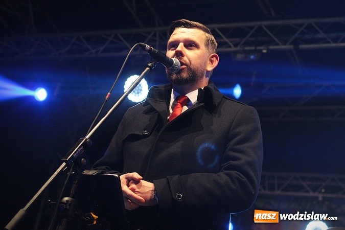 Zdjęcie w galerii na portalu naszwodzislaw.com: Mieszkańcy i władza przy świątecznym stole. Za nami Miejska Wigilia  wiadomości z regionu