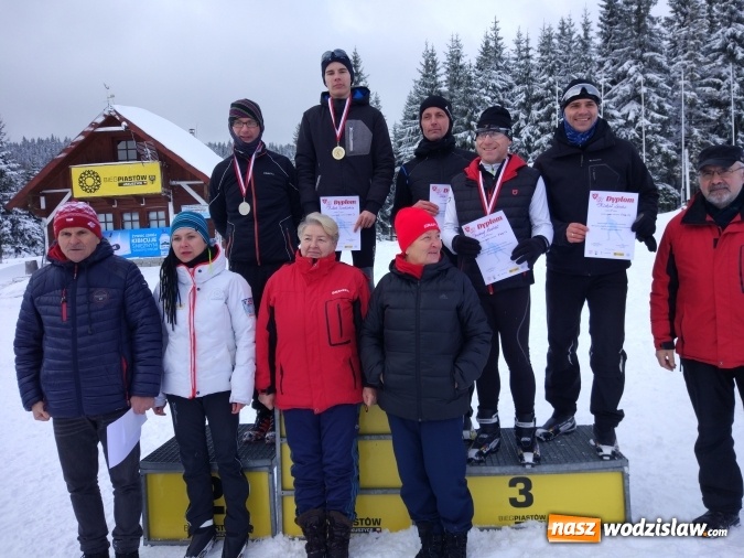 Zdjęcie w galerii na portalu naszwodzislaw.com: Zawodnicy KS SKI TEAM Wodzisław Śl. z sukcesem rozpoczęli sezon  wiadomości z regionu
