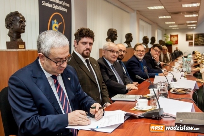 Zdjęcie w galerii na portalu naszwodzislaw.com: Śląskie skarby w sieci wiadomości z regionu