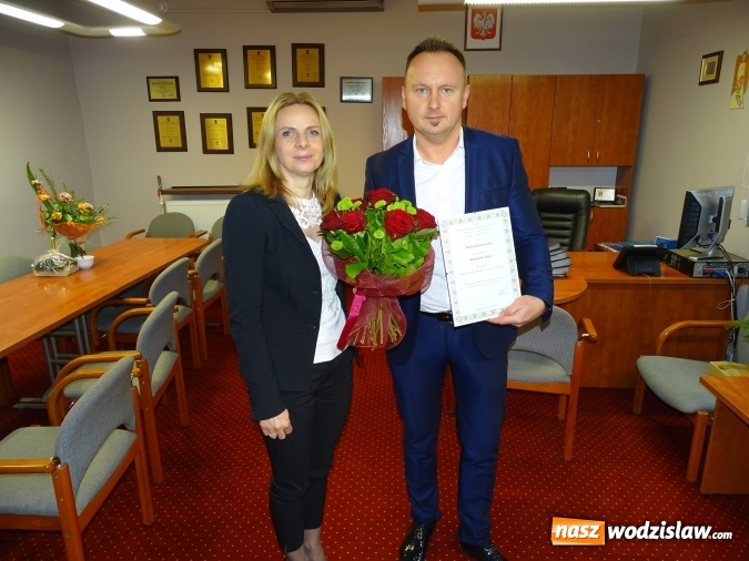 Zdjęcie w galerii na portalu naszwodzislaw.com: Nowy sprzęt dla szpitala zakupiony w ramach 5 edycji Maratonu Pływackiego  wiadomości z regionu
