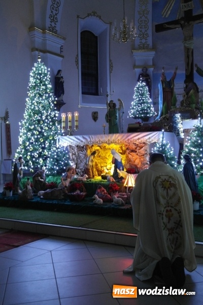 Zdjęcie w galerii na portalu naszwodzislaw.com: Pasterka w Parafii Podwyższenia Krzyża Świętego w Wodzisławiu Śląskim – Zawadzie  wiadomości z regionu