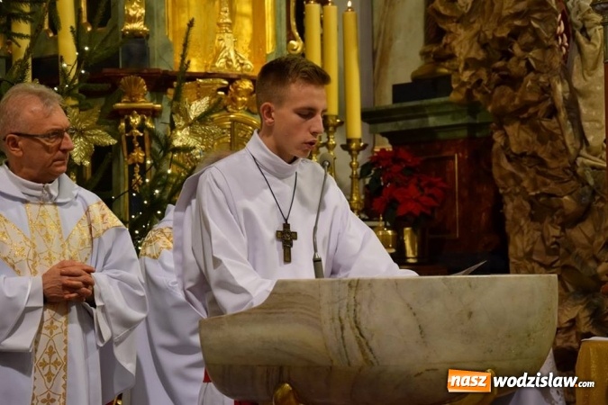 Zdjęcie w galerii na portalu naszwodzislaw.com: Pasterka w Pszowie. FOTORELACJA  wiadomości z regionu