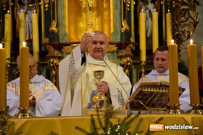 Zdjęcie w galerii na portalu naszwodzislaw.com: Pasterka w Pszowie. FOTORELACJA  wiadomości z regionu