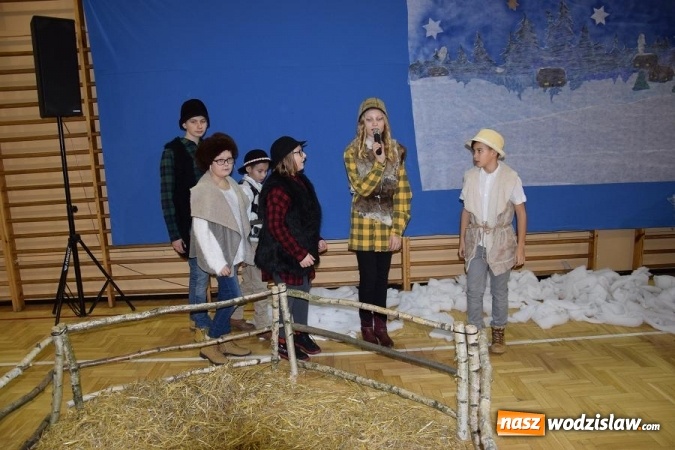 Zdjęcie w galerii na portalu naszwodzislaw.com: Spotkanie opłatkowe dla osób niepełnosprawnych i osób samotnych w Mszanie wiadomości z regionu