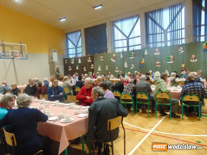 Zdjęcie w galerii na portalu naszwodzislaw.com: W Wodzisławiu zorganizowano wigilię dla potrzebujących wiadomości z regionu