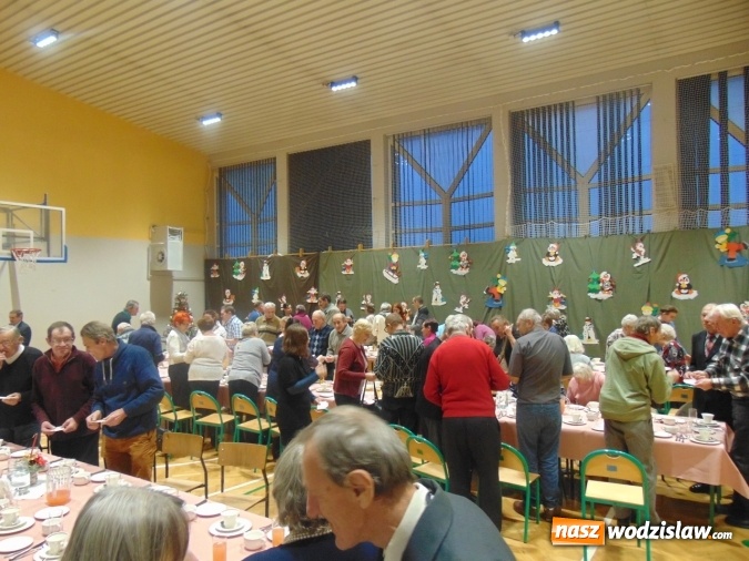 Zdjęcie w galerii na portalu naszwodzislaw.com: W Wodzisławiu zorganizowano wigilię dla potrzebujących wiadomości z regionu