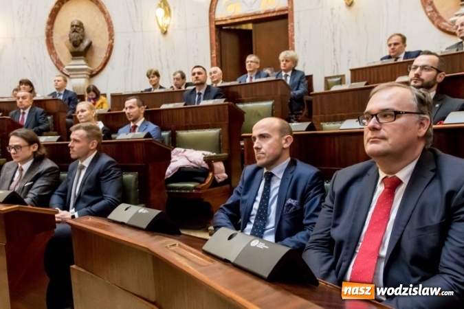 Zdjęcie w galerii na portalu naszwodzislaw.com: Śląskie stawia na medyczną specjalizację  wiadomości z regionu