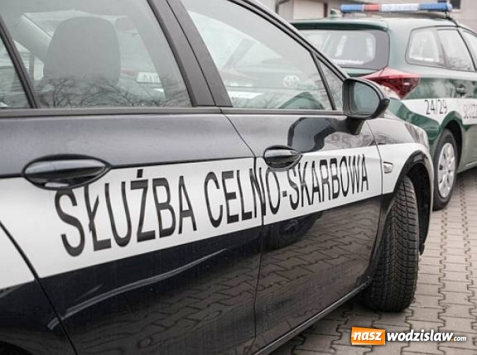 Zdjęcie w galerii na portalu naszwodzislaw.com: Toyoty i ople – blisko 30 nowych samochodów służbowych trafiło do funkcjonariuszy śląskiej Służby Celno-Skarbowej wiadomości z regionu