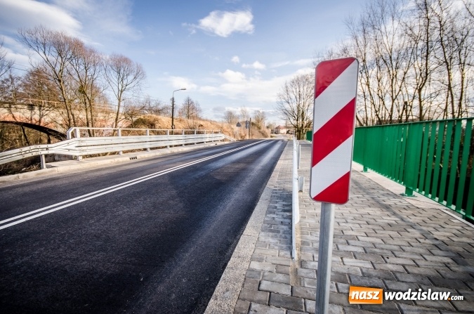 Zdjęcie w galerii na portalu naszwodzislaw.com: Godów: Przebudowa mostu drogowego zakończona. Inwestycja kosztowała ponad 840 tys. złotych  wiadomości z regionu