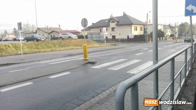 Zdjęcie w galerii na portalu naszwodzislaw.com: Rydułtowy: Miasto komentuje sprawę dziwnego przejścia na Bema  wiadomości z regionu