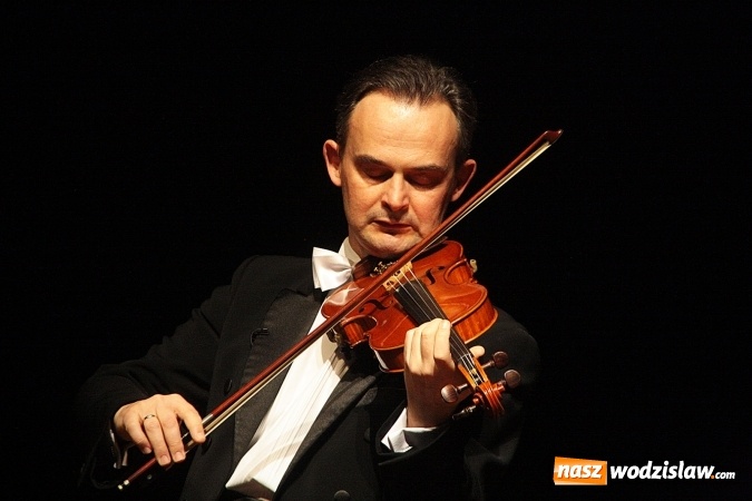 Zdjęcie w galerii na portalu naszwodzislaw.com: Grupa MoCarta wystąpiła w Radlinie  wiadomości z regionu