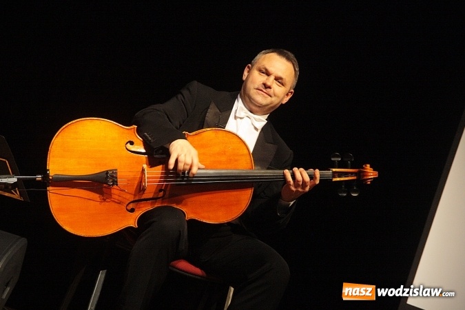 Zdjęcie w galerii na portalu naszwodzislaw.com: Grupa MoCarta wystąpiła w Radlinie  wiadomości z regionu