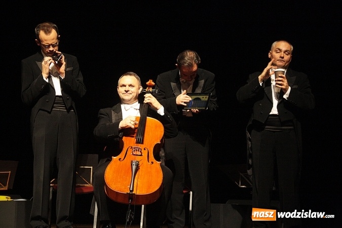 Zdjęcie w galerii na portalu naszwodzislaw.com: Grupa MoCarta wystąpiła w Radlinie  wiadomości z regionu