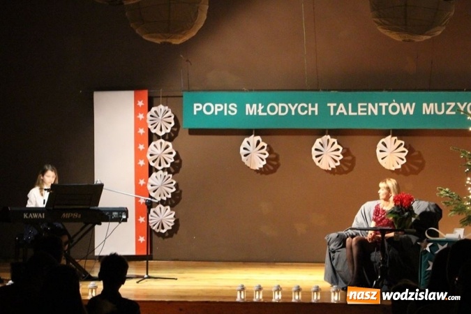Zdjęcie w galerii na portalu naszwodzislaw.com: Piękny koncert pianistyczny w Czyżowicach  wiadomości z regionu