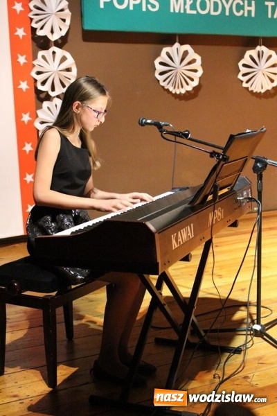 Zdjęcie w galerii na portalu naszwodzislaw.com: Piękny koncert pianistyczny w Czyżowicach  wiadomości z regionu