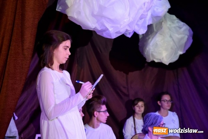 Zdjęcie w galerii na portalu naszwodzislaw.com: O niebo lepsze. Za nami jasełka charytatywne w Pszowie. [FOTORELACJA] wiadomości z regionu