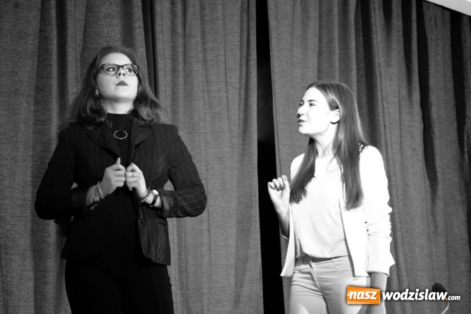 Zdjęcie w galerii na portalu naszwodzislaw.com: O niebo lepsze. Za nami jasełka charytatywne w Pszowie. [FOTORELACJA] wiadomości z regionu