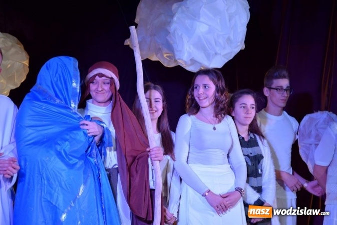 Zdjęcie w galerii na portalu naszwodzislaw.com: O niebo lepsze. Za nami jasełka charytatywne w Pszowie. [FOTORELACJA] wiadomości z regionu